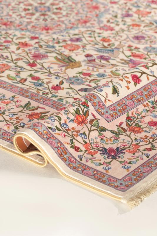 "Flower of the World" carpet 