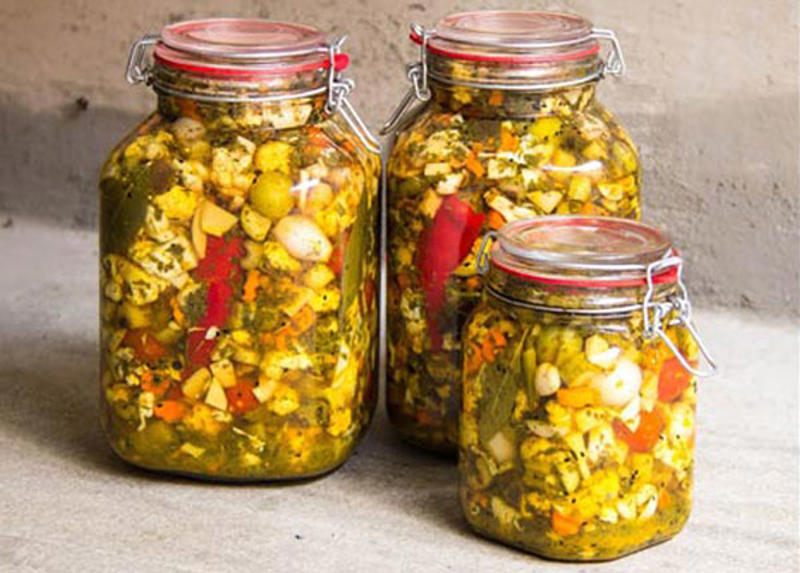 Haft-Bijar Pickle 