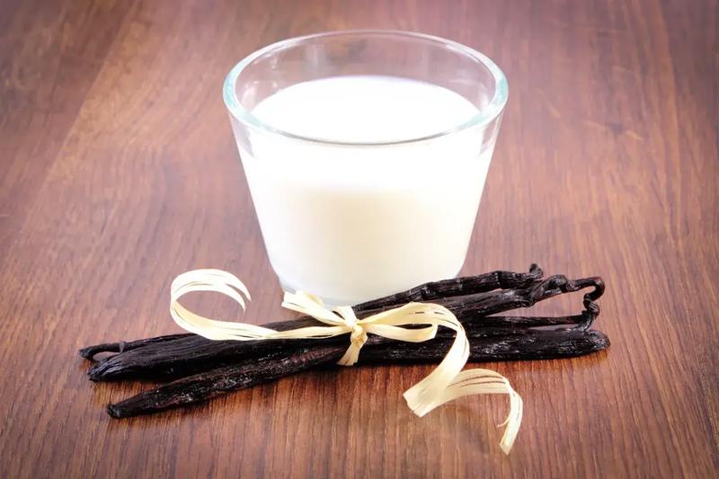 Natural Vanilla Milk